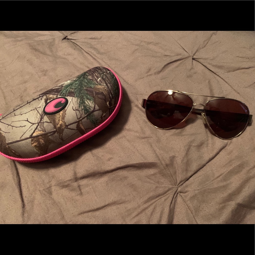 Costa Del Mar aviator sunglasses